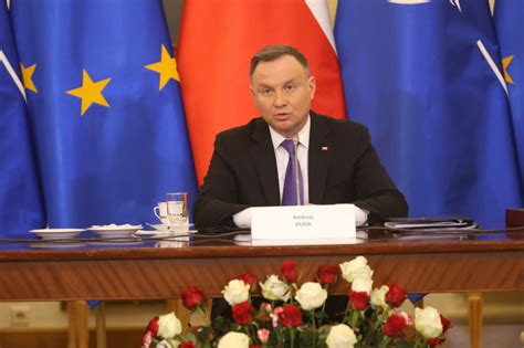 Andrzej Duda Zdecydowa Weto Ws Lex Czarnek Wydarzenia W Interia Pl