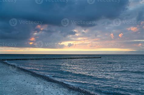 Coucher De Soleil Sur La Mer Baltique Mer Haricots Couleurs Fortes