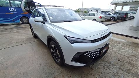 Baic Beijing X Ii Fashion T At White Walkaround Exterior And