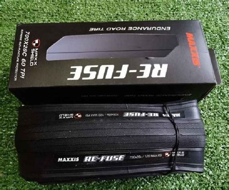 Jual Ban Luar Sepeda Maxxis Re Fuse 700 X 28c Maxx Sheild Black Di