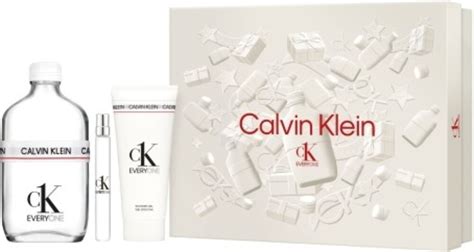 Calvin Klein Комплект Everyone Zero Тоалетна вода 200 и 10 ml Душ