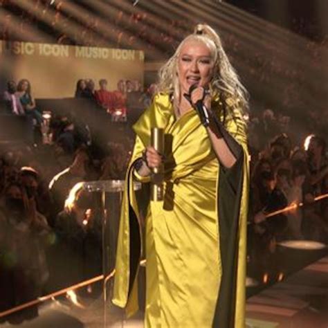 Christina Aguilera Empowers Fans at 2021 PCAs