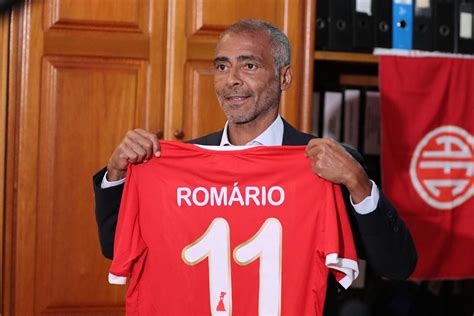 Brazil football legend Romario announces come-back at 58 - Bukedde ...