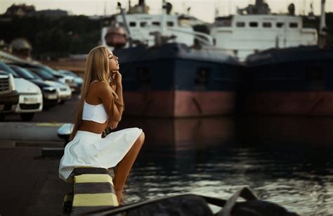 Wallpaper Boat Women Blonde Looking Away Sitting Vehicle Skirt