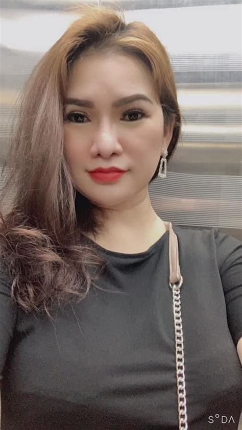 Salina Vietnamese Escort In Dubai 3