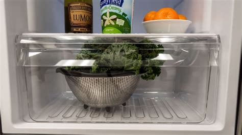 Heres How To Use Your Refrigerator Crisper Drawers—the Right Way