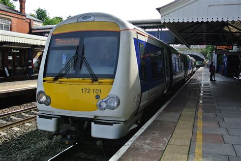 Chiltern Class 172 101 Turbostar Pictured At Gerrards Cros Flickr