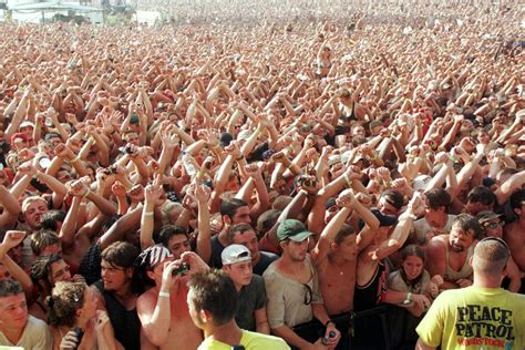 These Pictures Show Just How Much Of A Disaster Woodstock 99 Was