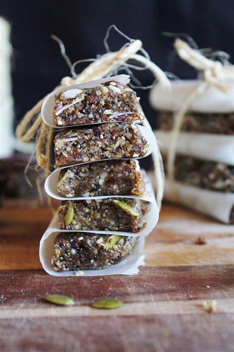 This Rawsome Vegan Life Super Food Energy Bars With Cacao