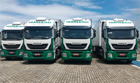 Transzilli renova frota 15 caminhões Iveco Hi Way