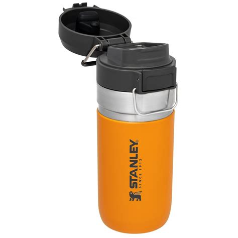 Stanley Quick Flip Water Bottle Saffron L