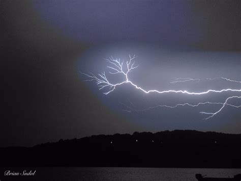 photograph lightning   iphone  nightcap camera nightcap