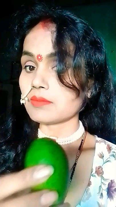 आम खा लो यार😋shivanikumariofficial Youtube