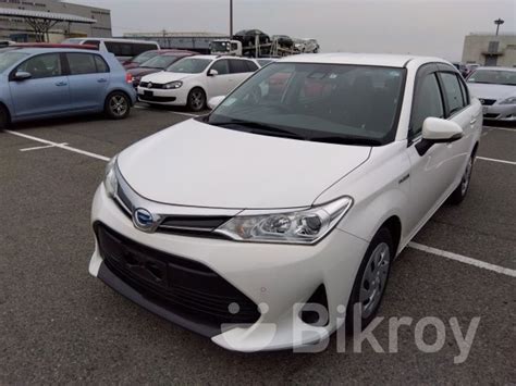 Toyota Axio Hybrid G For Sale In Baridhara Bikroy