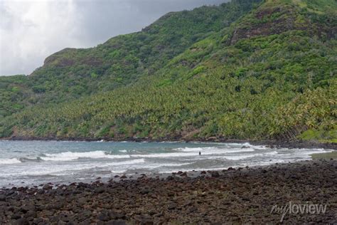 Plage De Aakapa Nuku Hiva Iles Marquises Polynesie Francaise