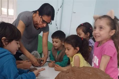 Todas Las Escuelas Primarias Mendocinas Cuentan Con M S Horas De Clases