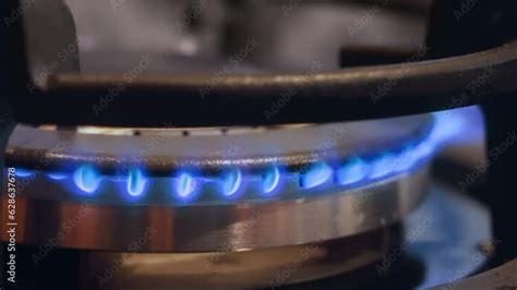 Vídeo do Stock Close up view of blue flame appearing from vintage old