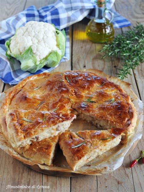 Torta Sfoglia Con Cavolfiore E Salsiccia