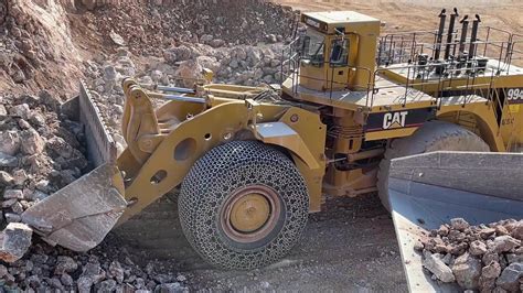 Caterpillar 994 Wheel Loader Loading Caterpillar 777F