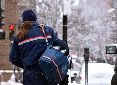 Bipartisan Senate Bill To Aid Postal Service Praised By N Y Metro