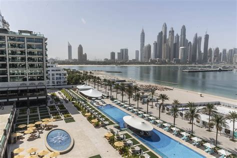 First Look Hilton Dubai Palm Jumeirah Opens On Palm West Beach