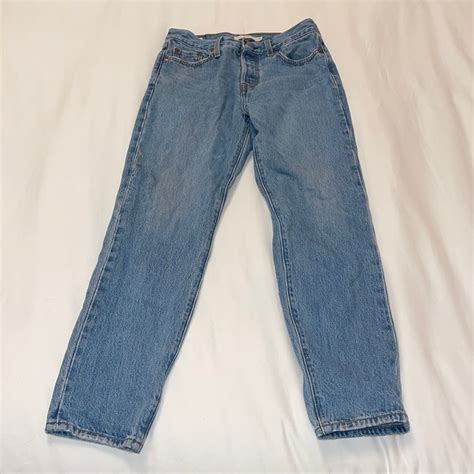 Levis Wedgie Fit Straight Jeans Worn Twice Gem