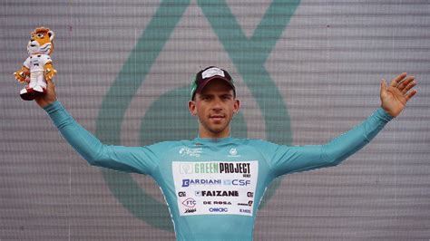 Giro D Abruzzo Vince Zanoncello