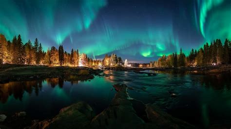 Aurora Borealis Finland - backiee