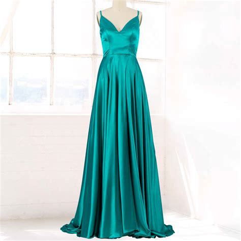 Venta Vestidos De Fiesta Color Verde Jade En Stock