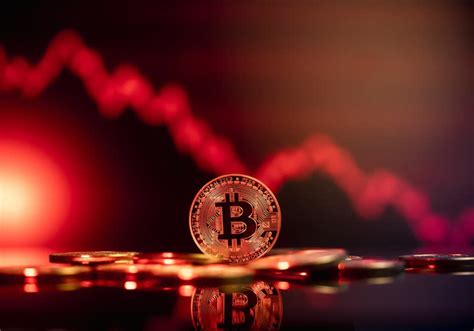 Cryptocurrency Market Dips Below 1 Trillion As Bitcoin Nears Its