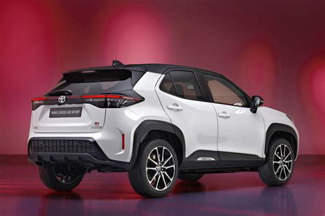 Foto Toyota Yaris Cross Ora Anche Gr Sport Alvolanteit