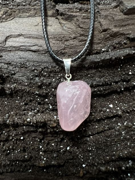 Colgante Rodado Cuarzo Rosa Plata Azabache Minerales