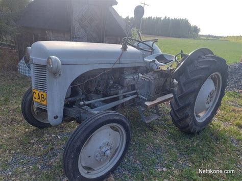 Massey Ferguson Bensapetrooli Traktorit Nettikone