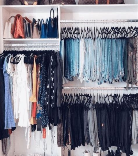 24 Ways To Save Space In Your Small Af Dorm Society19 Closet Decor