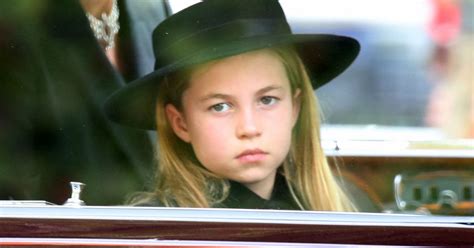 La Princesse Charlotte De Galles Sorties Du Service Fun Raire L