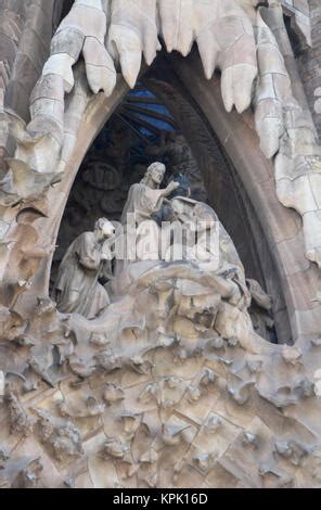 Skulpturen Auf Der Leidenschaft Fassade Von La Sagrada Familia In