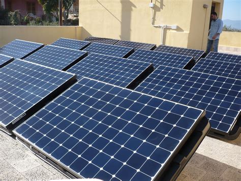 Pin Su Impianti Fotovoltaici Su Tetti Piani