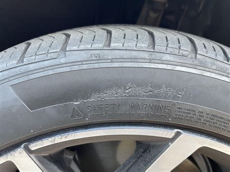 Sidewall damage : r/tires