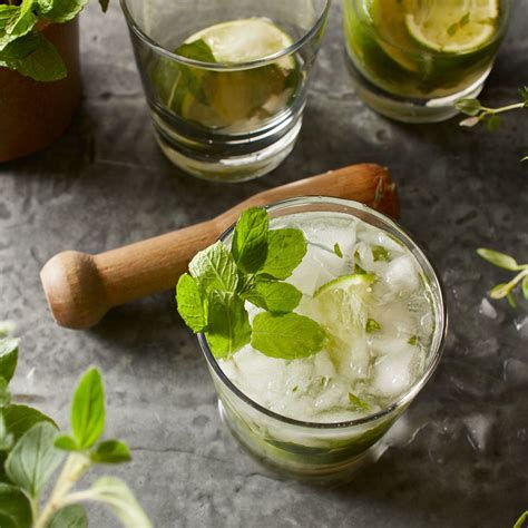 Fresh Mint Mojito Cocktail Recipe | EatingWell