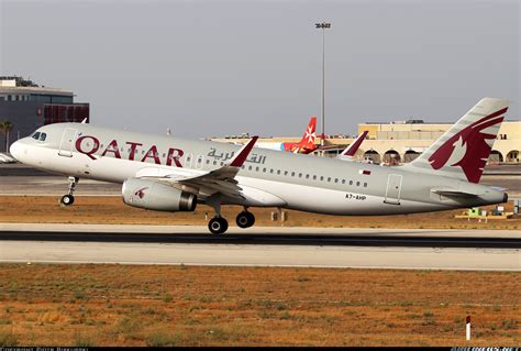 Airbus A320-232 - Qatar Airways | Aviation Photo #5849519 | Airliners.net