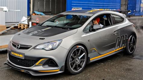 300 Hp Opel Astra Opc Extreme Spotted Arriving In Geneva Autoevolution