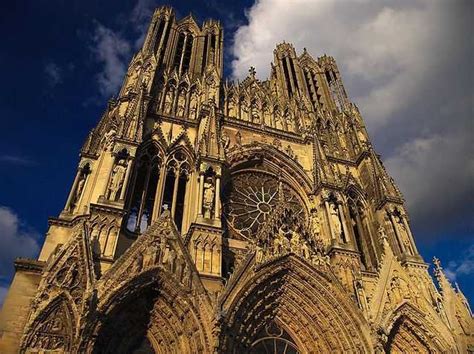 Top 10 Famous Gothic Cathedrals Of Medieval Europe