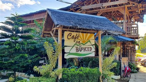 Lakwatsa Na May Kasamang Pampataba Lakwatserong Kupol Cafe Sa Bukid