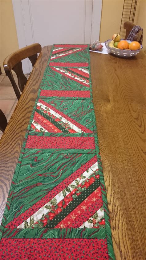 Christmas Bargello Table Runner From Krasoskiskrafts On Etsy A14