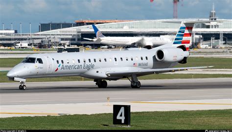 N656AE American Eagle Embraer ERJ-145LR Photo by Mingfei S | ID 1521234 ...