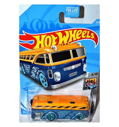 Hot Wheels Surfin School Bus - Global Diecast Direct