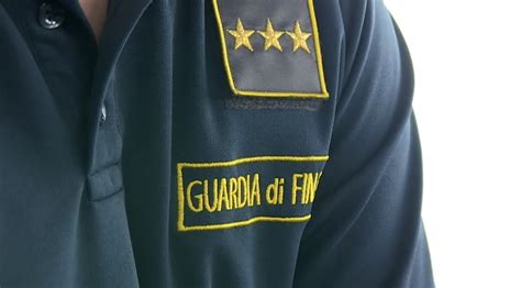 Gdf Guardia Finanza Reggio Calabria Ospedale Locri Primario