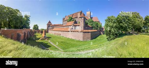 Il Castello Di Malbork Il Pi Grande Castello Del Mondo Per Area