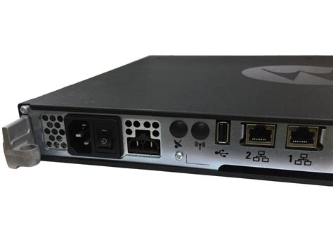 Ретранслятор Motorola SLR5500 UHF купить ОПТОМ и в РОЗНИЦУ в «ТРОН-ВТМ»
