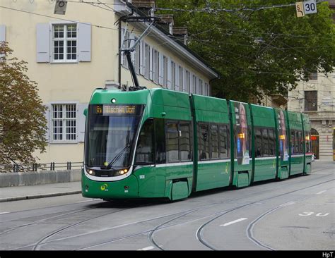 Bvb Tram Be Unterwegs In Der Stadt Basel Am